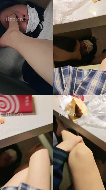 【奶味小仙女】海底捞学生主-桌底调奴