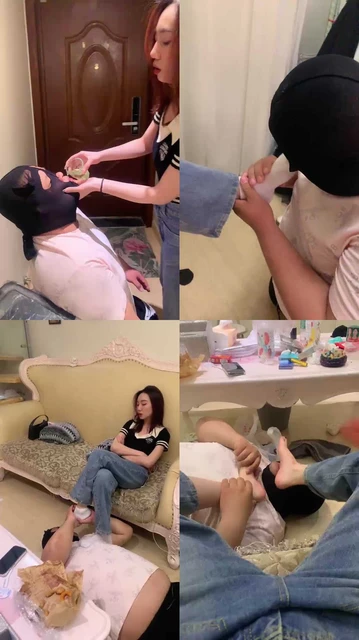 【术术】夜跑后原味白袜裸足让狗舔