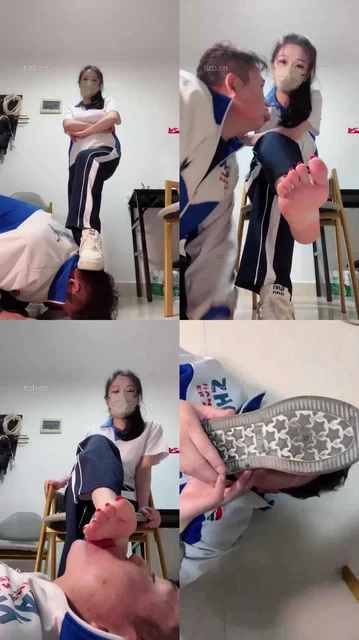 【甜心教主】学生服诱惑-超臭白袜气味辱/嘴洗袜子