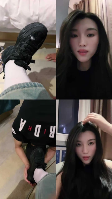 【蜜雪】舔脏鞋口水/踩狗头/跪舔白袜