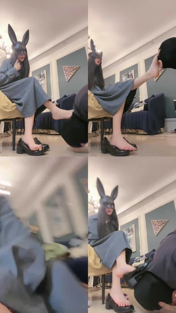 【月影儿】兔女郎S-皮鞋裸足恋足舔