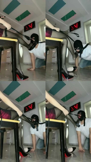 【仙御】刚才直播的贱狗，这么快就忍不住来找主人犯贱了