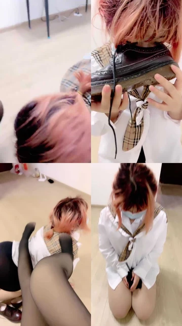 【桃子S】母畜-女闺蜜犯贱/嘴塞内裤喝圣水/舔脏鞋底/丝袜套头