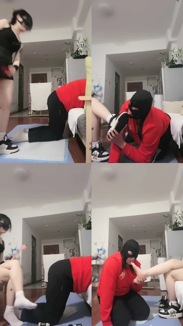 【不期而遇】母畜抗揍狗-重度sp/舔脚深喉/转胯闻棉袜