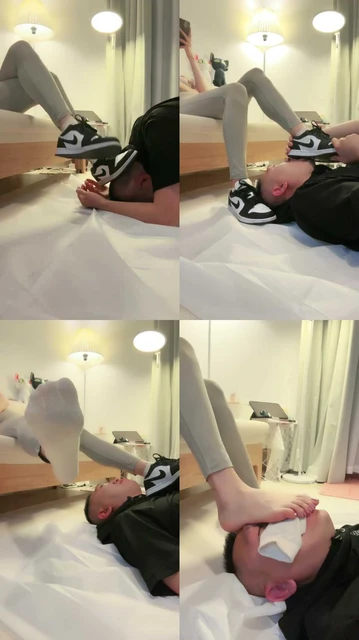 【苒溪】耐克鞋白棉袜踩继父