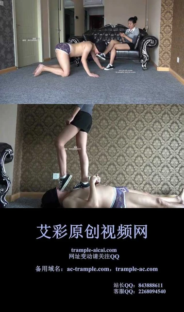 【小妮女主】小美眉白袜帆布鞋