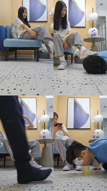 【上头姐妹】素人学生主-脏鞋-白船袜诱惑/强迫圣水