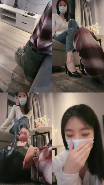 【小雅老师】高跟美腿踩虐贱奴