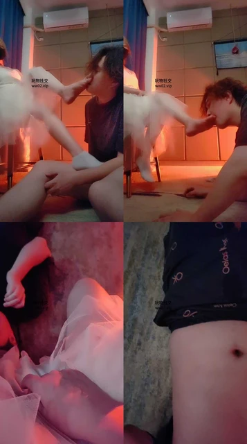 【魔鬼天使】白袜裸足狂舔/踩踏