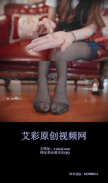 【麦可颂】【奴隶岛】麦可颂女教师黑丝踩小人