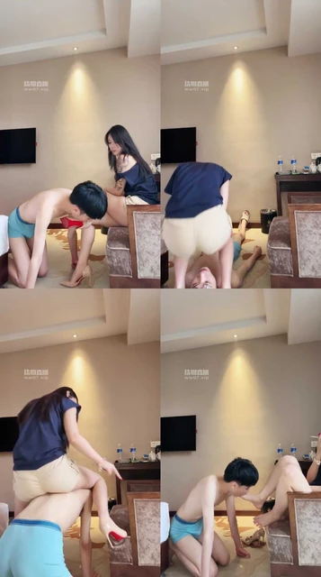 【椰酱】高跟裸足