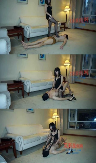 【小妮女主】小默性感网袜调教