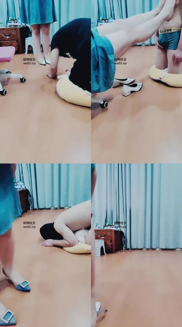 【拽拽】骑马/平底鞋踩虐/舔玉足