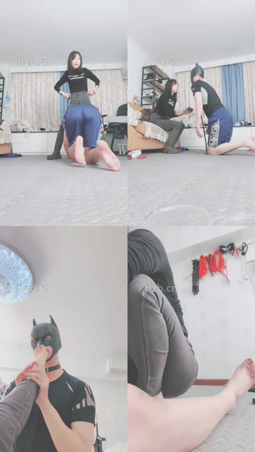 【果儿】鞭打/转胯爬行/品尝圣水/臭脚捂脸