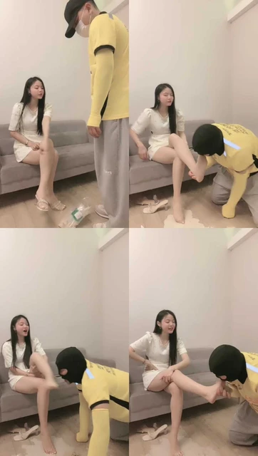 【佛山甜甜】调外卖小哥-脚喂奶茶/骑狗背/吃丝袜