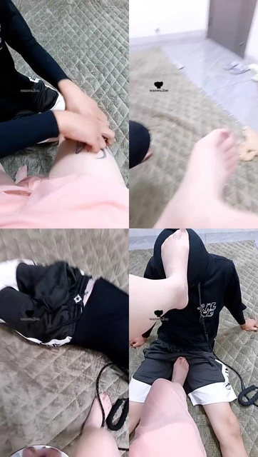 【英英】跪舔原味肉丝脚/耳光/挠痒