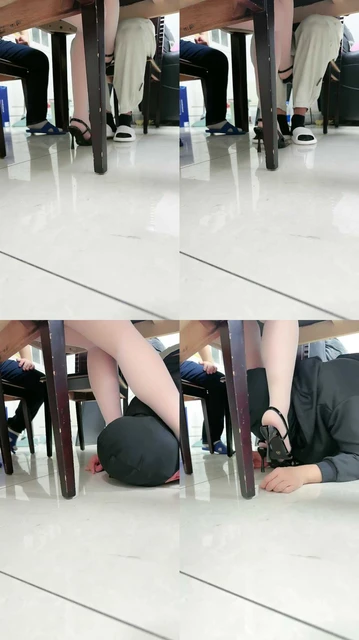 【桃子老师】桌底视角-高跟肉丝虐双奴【完整版】