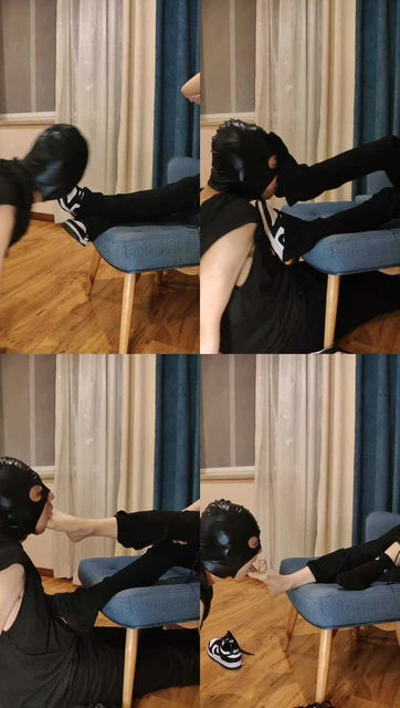 【玥野兔】舔AJ鞋底/黑棉袜/裸足