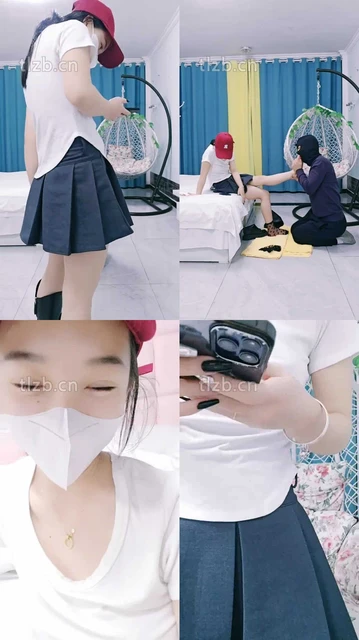 【临沂小妈】狗儿子跪舔长靴臭袜