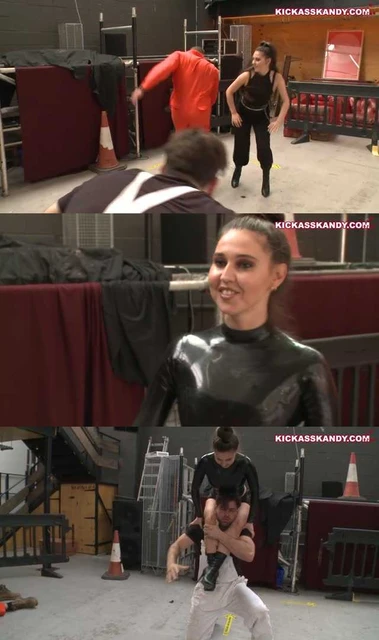 【欧美女王】KAK女王高超的美腿游戏