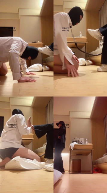 【胖虎】抽耳光狗链遛狗/舔小白鞋白袜