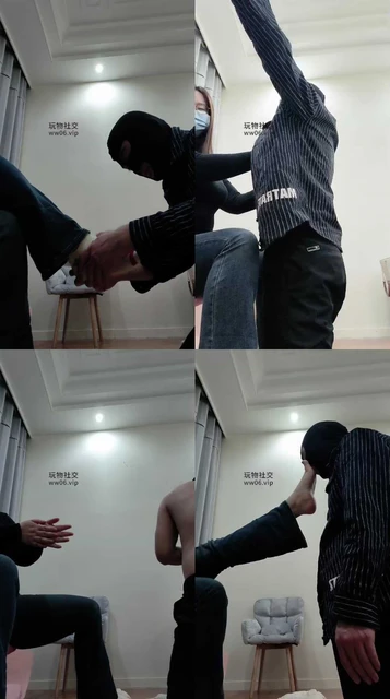 【是拽拽唉】眼镜嫩脚调教贱狗