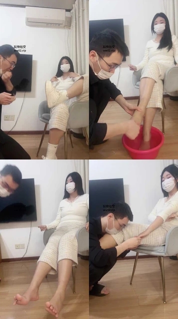 【桃桃樱】伺候沐足/裸足蹂躏/小白鞋白袜虐