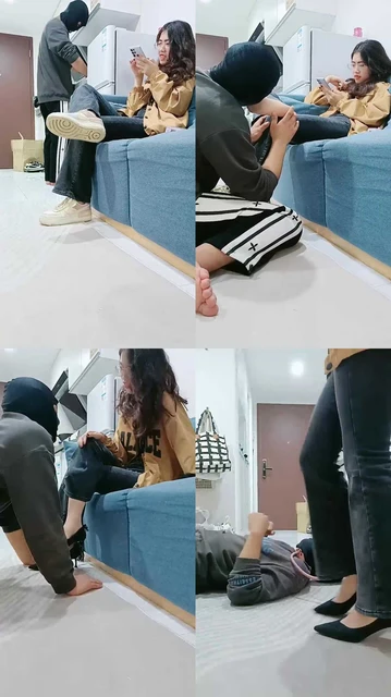 【嘉妮】强迫舔脏鞋臭脚