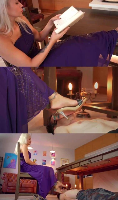 【欧美女王】Khaleesi公主的脏脚清洗器！用仆人的脸当脚垫！舔干净脚底！