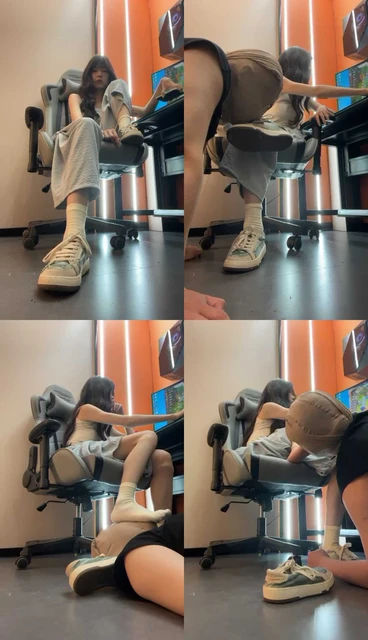 【小奈大人】电竞女神-帆布鞋白袜气味辱