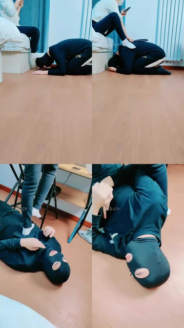 【萌宝儿】鞭打/白袜脚全体重踩踏