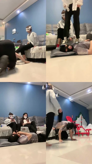 【嘟嘟S】双S学生妹白袜脚踩狗