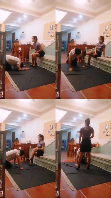 【王妃】制服诱惑-磕头耳光