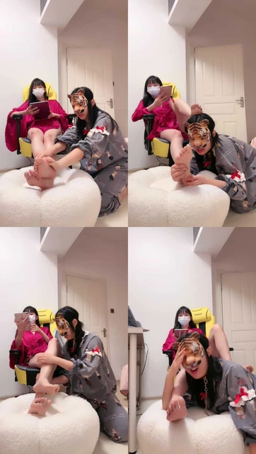 【暴力美学】原味裸足玩骚母狗