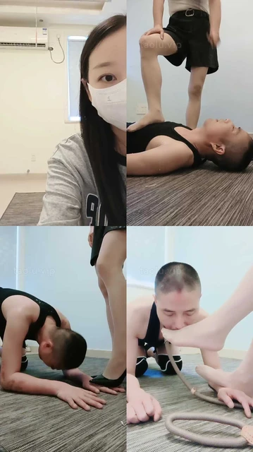 【安静大大】母女S-踩踏踢踹/鞭打/转胯滴蜡【双视角版】